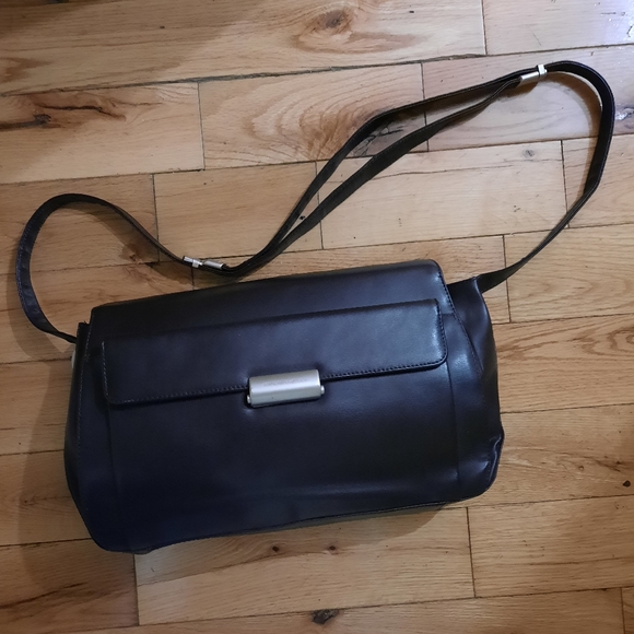 Mandarina Duck Handbags - Mandarina Duck crossbody